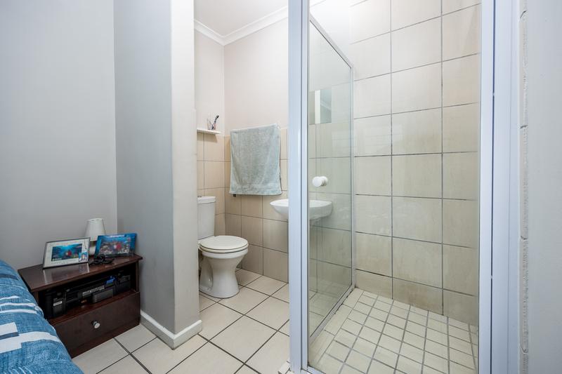 1 Bedroom Property for Sale in Viking Village Western Cape